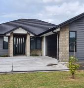 Spray away exterior cleaning ltd Huapai (0810) House Washing 2_small